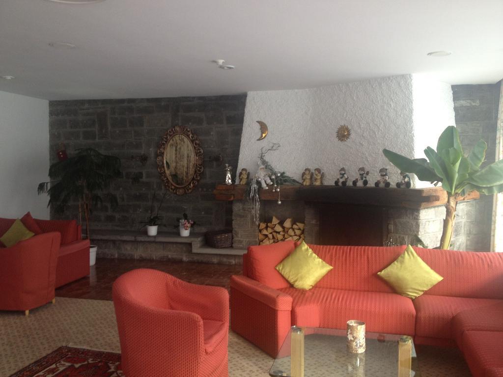 Studio Champfer St. Moritz Bagian luar foto
